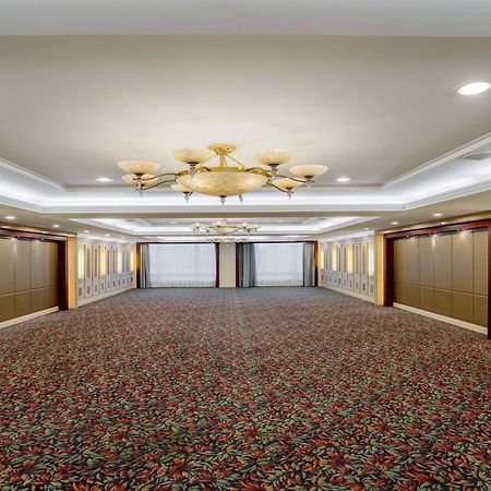 Ramada Beijing North Hotel Changping Bagian luar foto