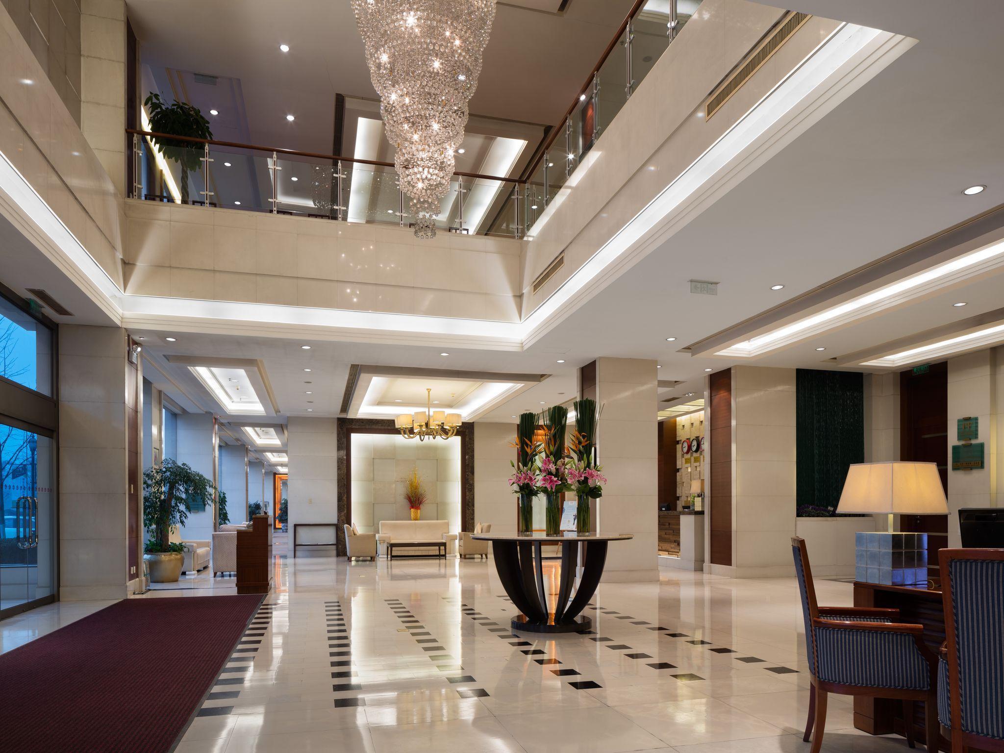 Ramada Beijing North Hotel Changping Bagian luar foto