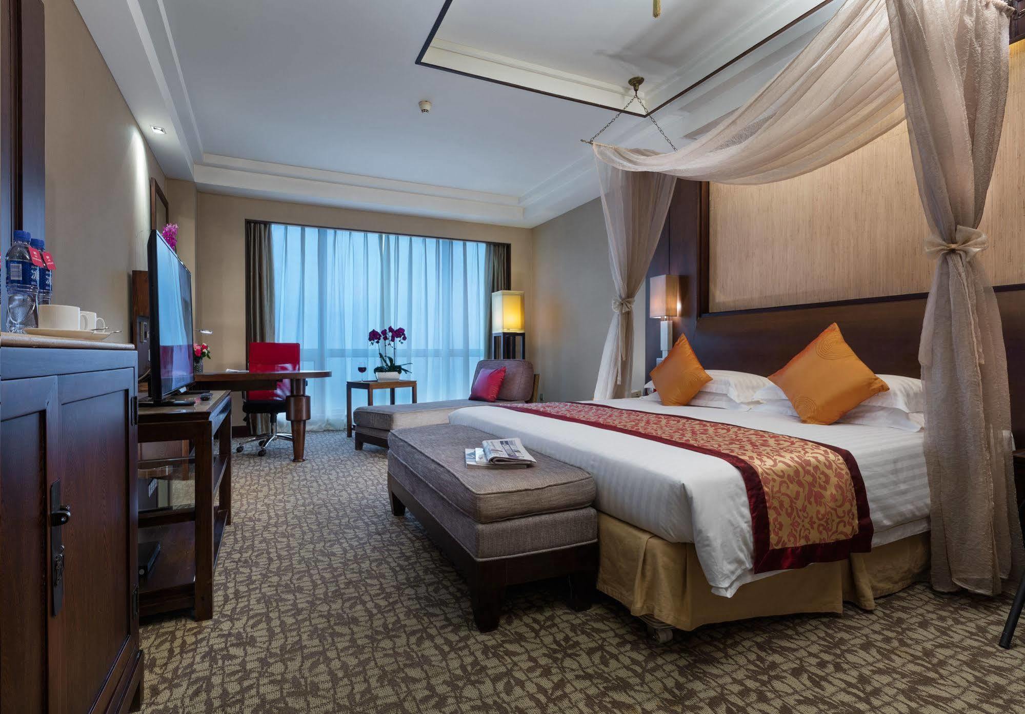 Ramada Beijing North Hotel Changping Bagian luar foto