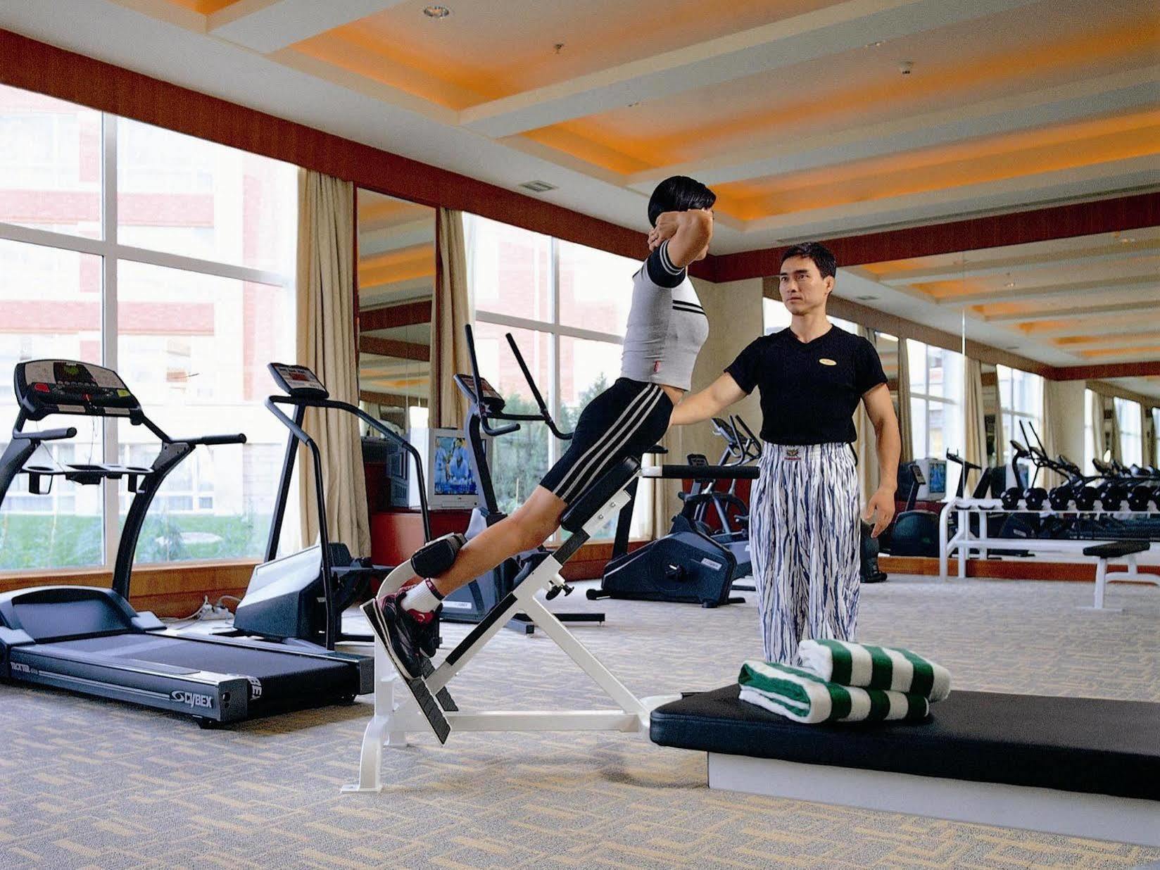 Ramada Beijing North Hotel Changping Bagian luar foto