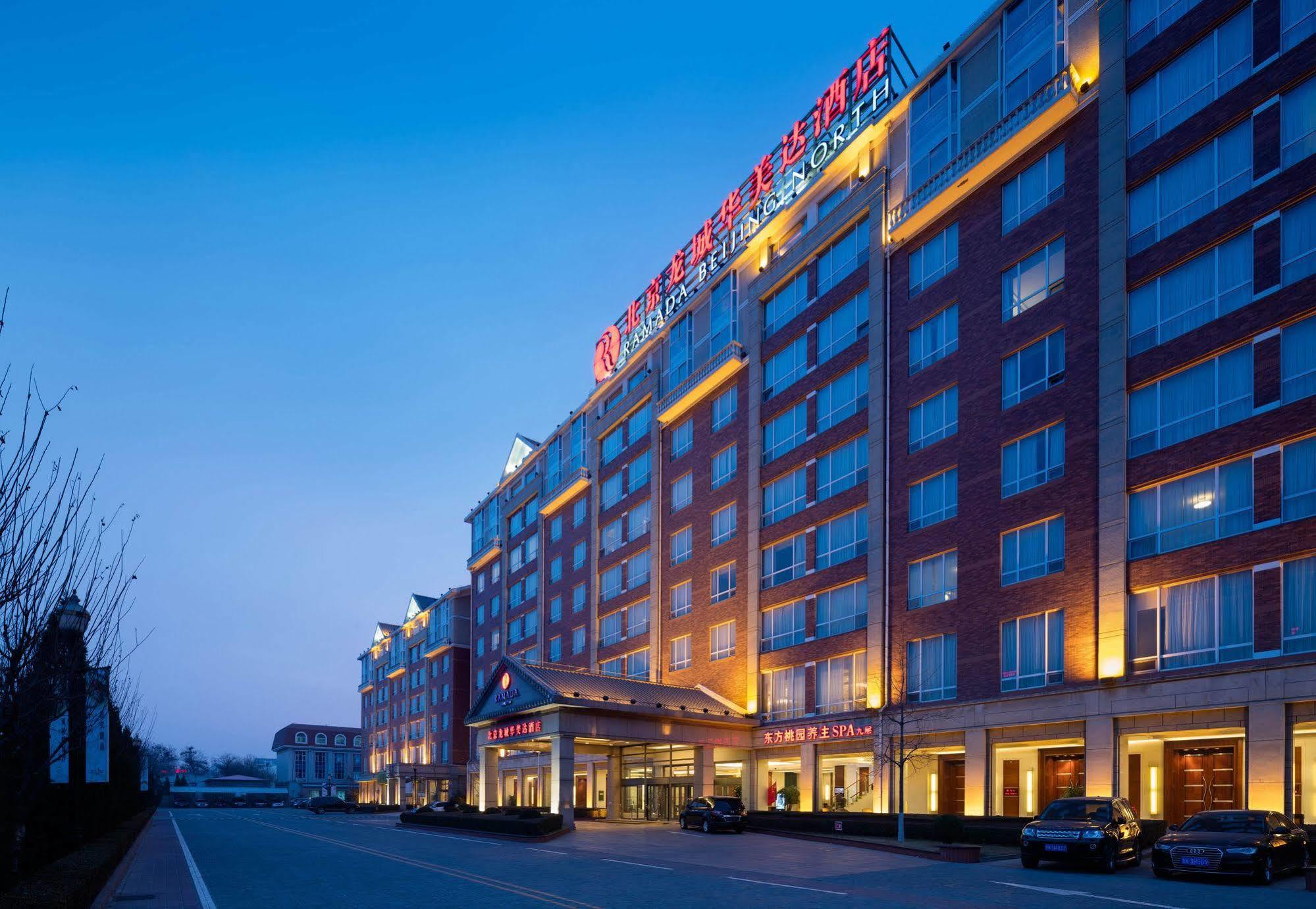 Ramada Beijing North Hotel Changping Bagian luar foto